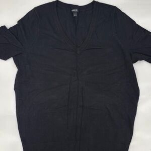 Torrid Everyday Soft Short Sleeve Pullover V-Neck Sweater in Deep Black